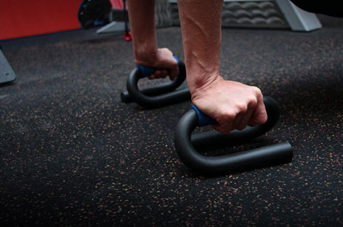 Barre push-up
